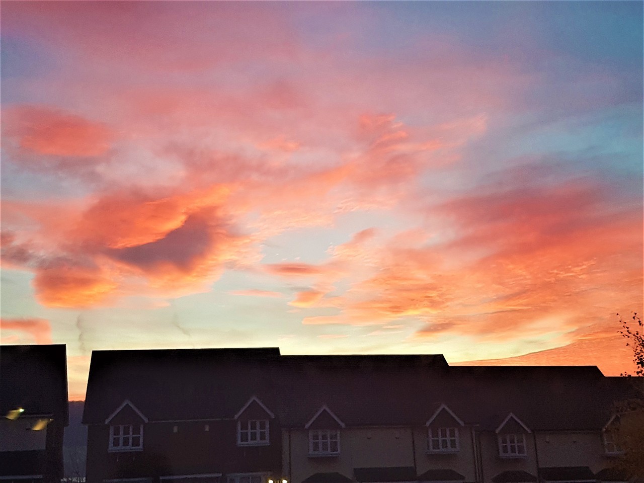 tumblr_ort78bXEEu1rayr01o1_1280